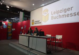 Lesung von Linde Hagerup und Gabriele Haefs auf der Leipziger Buchmesse 2020 anlässlich der Nominierung von Linde für den Deutschen Jugendliteraturpreis